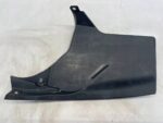 COROLLA E21 HATCHBACK CHLAPACZ NADKOLE TYLNE PRAWE TYŁ PLASTIK 52591-02390