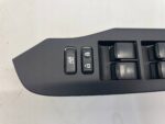 AURIS II LIFT PRZYCISK PRZEŁĄCZNIK SZYB PRZEDNI LEWY PRZÓD 74232-02E20/E30 - obrazek 2