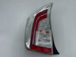 PRIUS III LIFT LAMPA TYLNA LEWY TYŁ ANGLIK UK