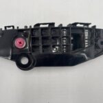 RAV4 V ŚLIZG MOCOWANIE ZDERZAKA PRZEDNIEGO LEWY PRZÓD 52536-42080