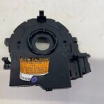 AURIS II LIFT CZUJNIK KĄTA SKRĘTU TAŚMA POD KIEROWNICĘ 89245-02060