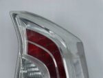 PRIUS III LIFT LAMPA TYLNA PRAWY TYŁ ANGLIK UK USZKODZONA - obrazek 2