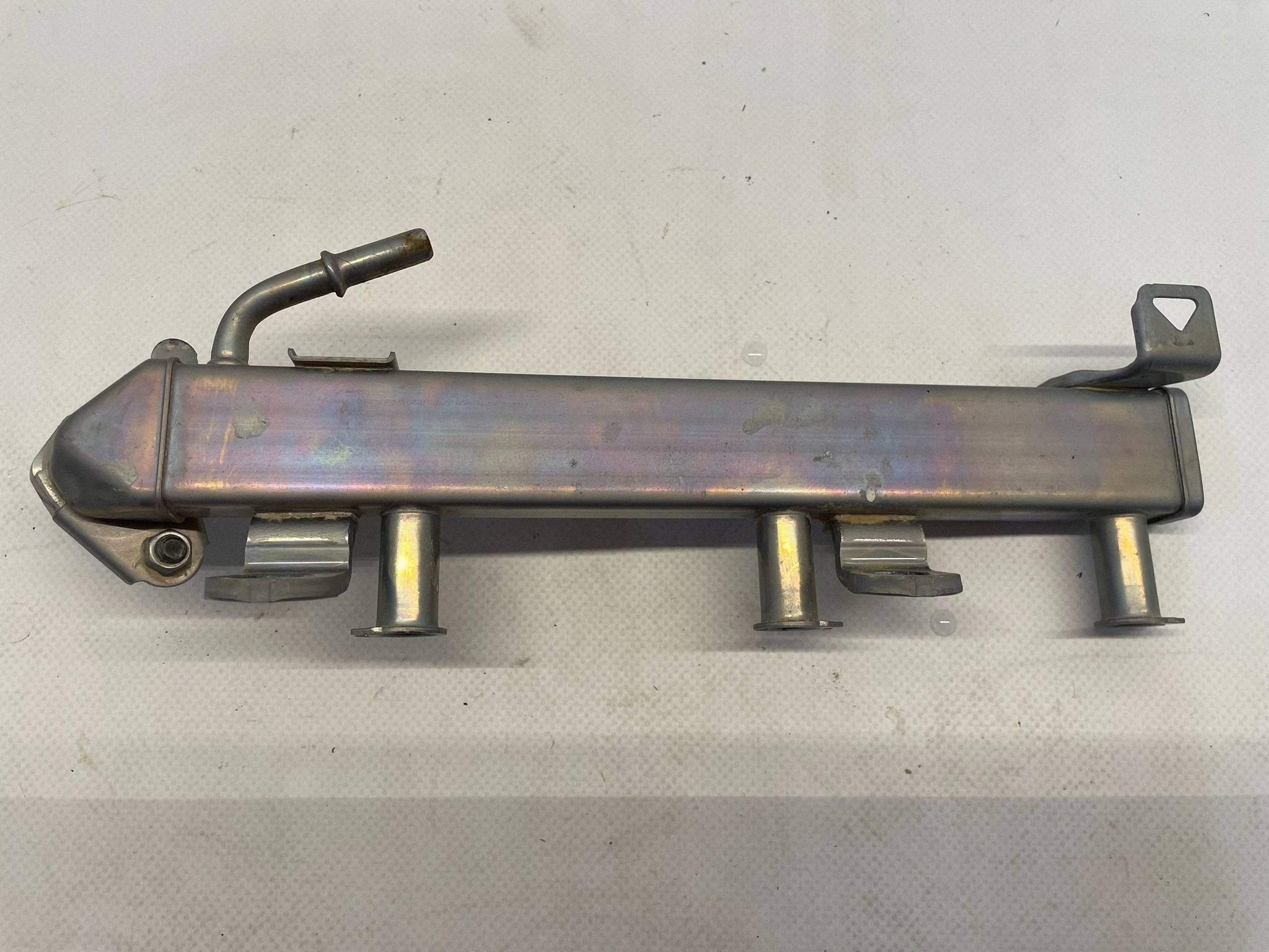 allegro-83180a45b48a0d67c002cd70 YARIS IV CROSS MAZDA 2 1.5 HYBRYDA LISTWA WTRYSKOWA CZUJNIK 89458-33042 - obrazek 1