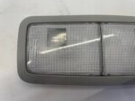 AURIS II LAMPKA OŚWIETLENIA KABINY WNĘTRZA ŚRODKOWA 81250-05030 - obrazek 2