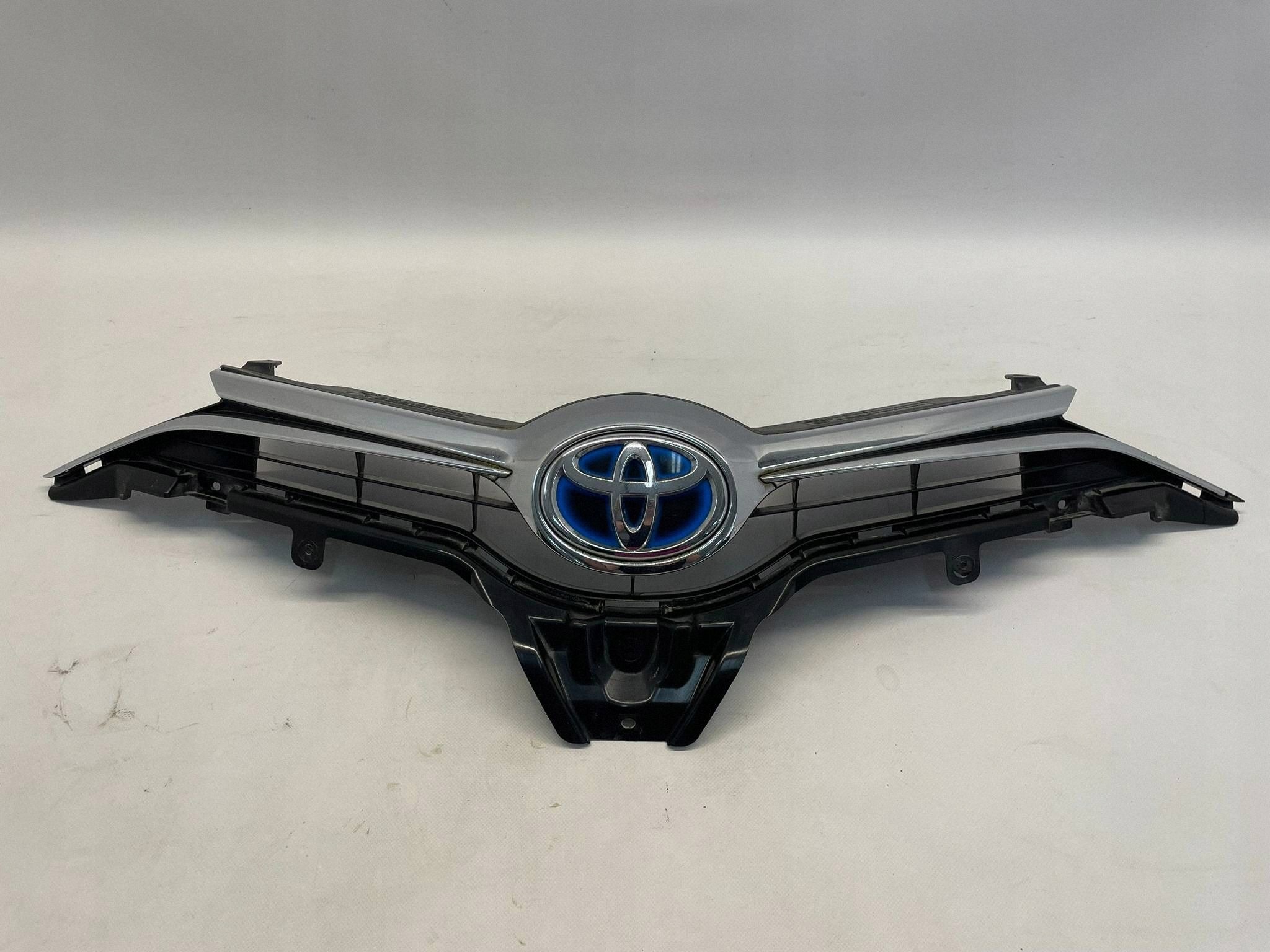 allegro-9ca9b828fce8769f93d5ffe4 AURIS II LIFT GRILL ATRAPA ZDERZAKA PRZEDNIEGO PRZÓD ZNACZEK USZK. CHROM - obrazek 1