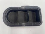 AURIS II HATCHBACK KRATKA WENTYLACYJNA KABINY POD ZDERZAKIEM