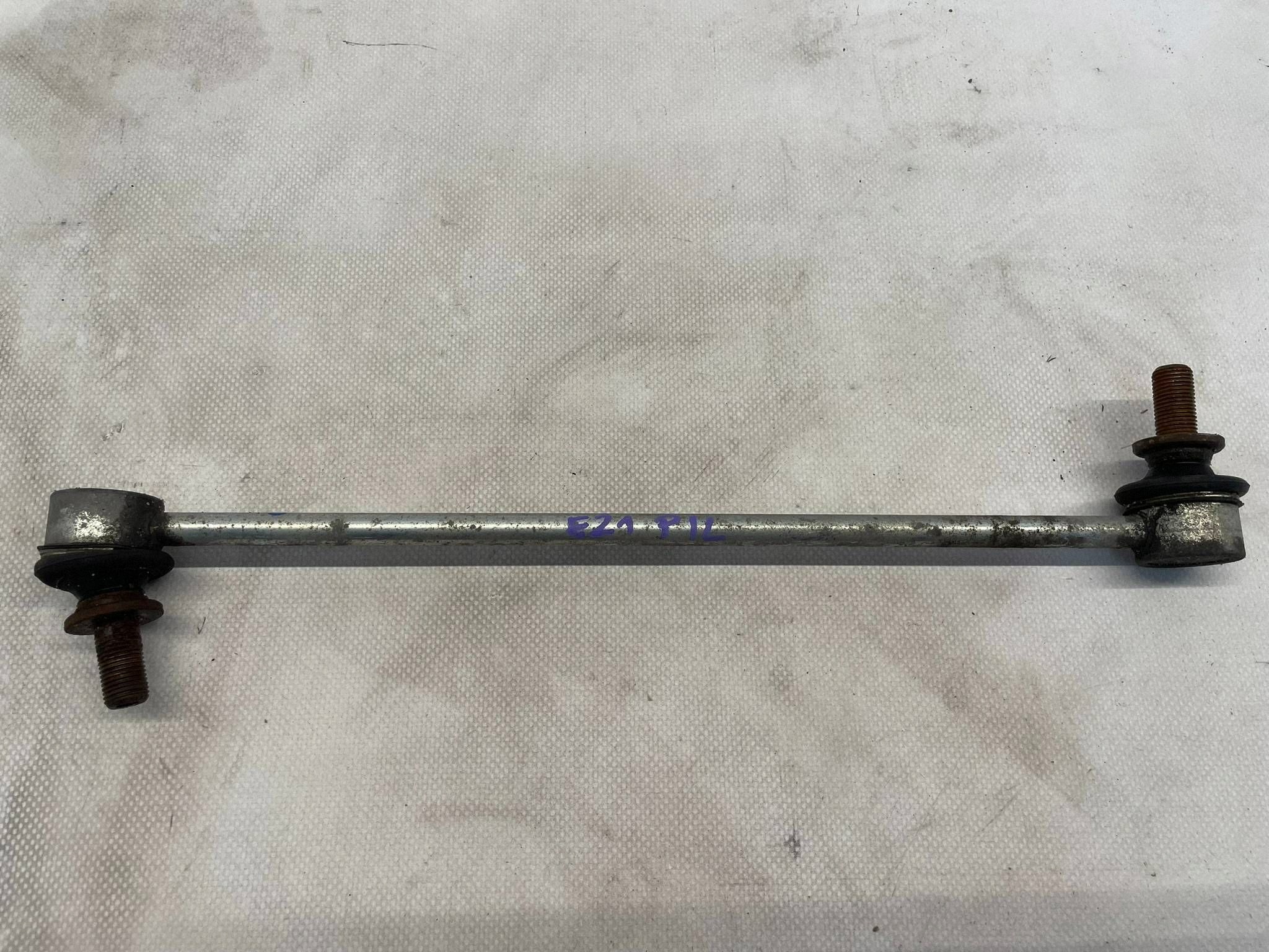 allegro-b8ab538ec3020e0e8402a85e COROLLA E21 ŁĄCZNIK STABILIZATORA PRZEDNI PRAWY LEWY PRZÓD - obrazek 1