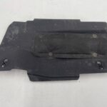 PRIUS III OSŁONA WYGŁUSZENIE WYPEŁNIENIE BŁOTNIKA LEWE 53826-47030