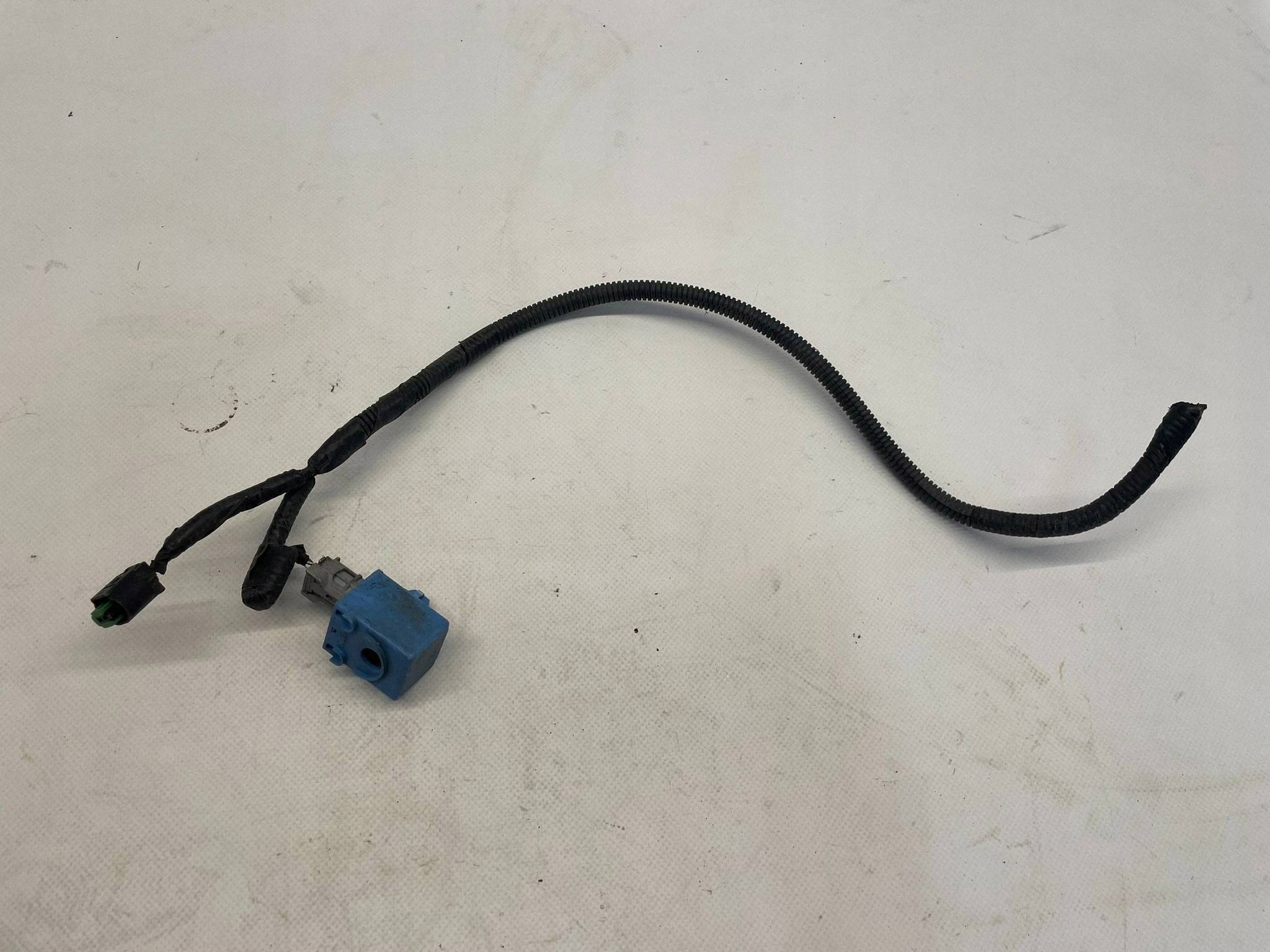 allegro-c456b34cc5f755142e23188f TOYOTA LEXUS BRZĘCZYK BUZZER SYGNAŁ KOSTKA WTYCZKA PRZEWÓD 89747-05010 - obrazek 1