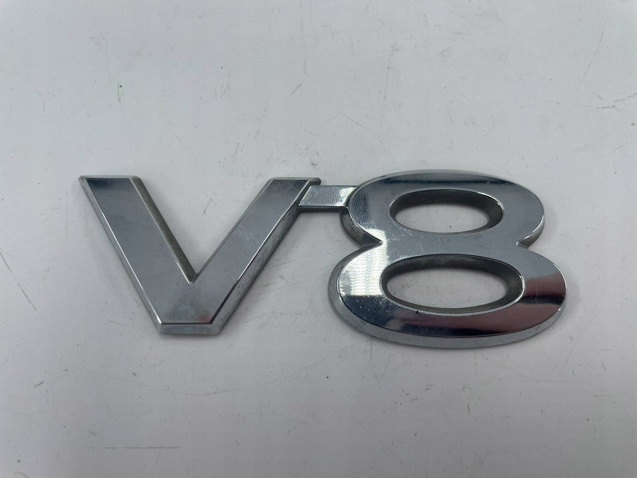 allegro-c60aad030f0c49937b0f1d1f TOYOTA V8 NAPIS LOGO EMBLEMAT ZNACZEK - obrazek 1