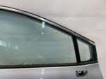 COROLLA E21 SEDAN KOMBI HB DRZWI PRZEDNIE PRAWE PRAWY PRZÓD KOMPLET 1L0 - obrazek 3
