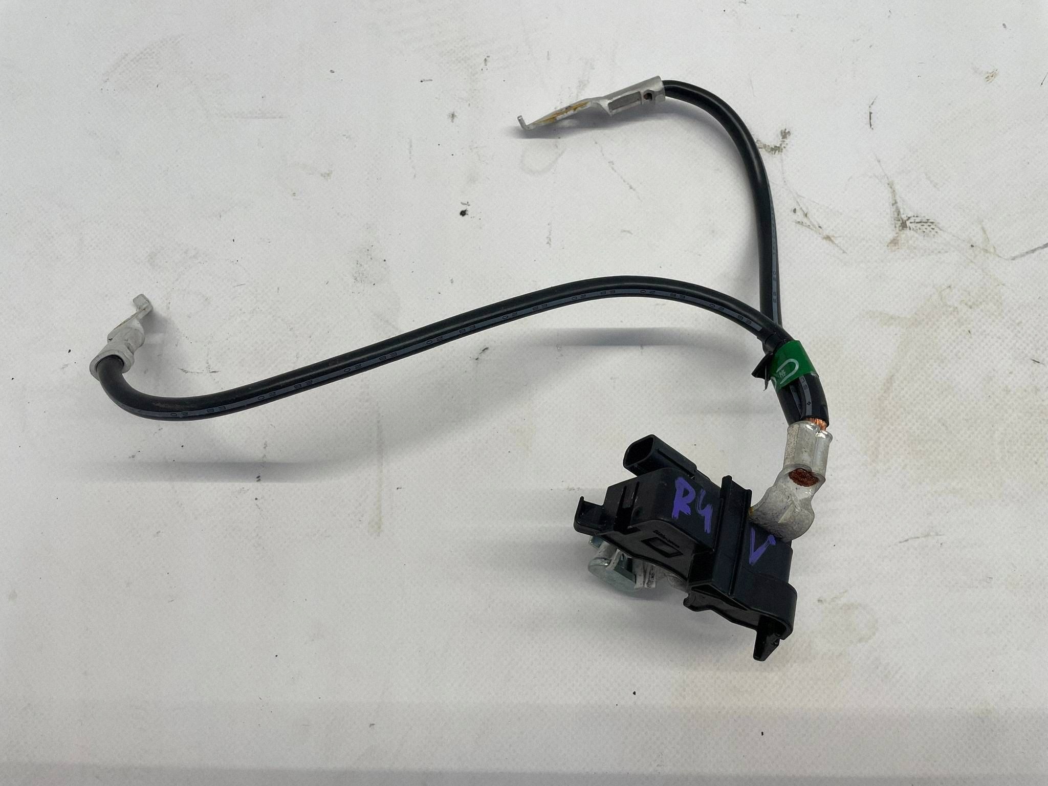 allegro-c9f77336ee616e9b2e0f367a RAV4 V HYBRYDA PLUG-IN KLEMA MINUSOWA CZUJNIK BEZPIECZNIK - obrazek 1
