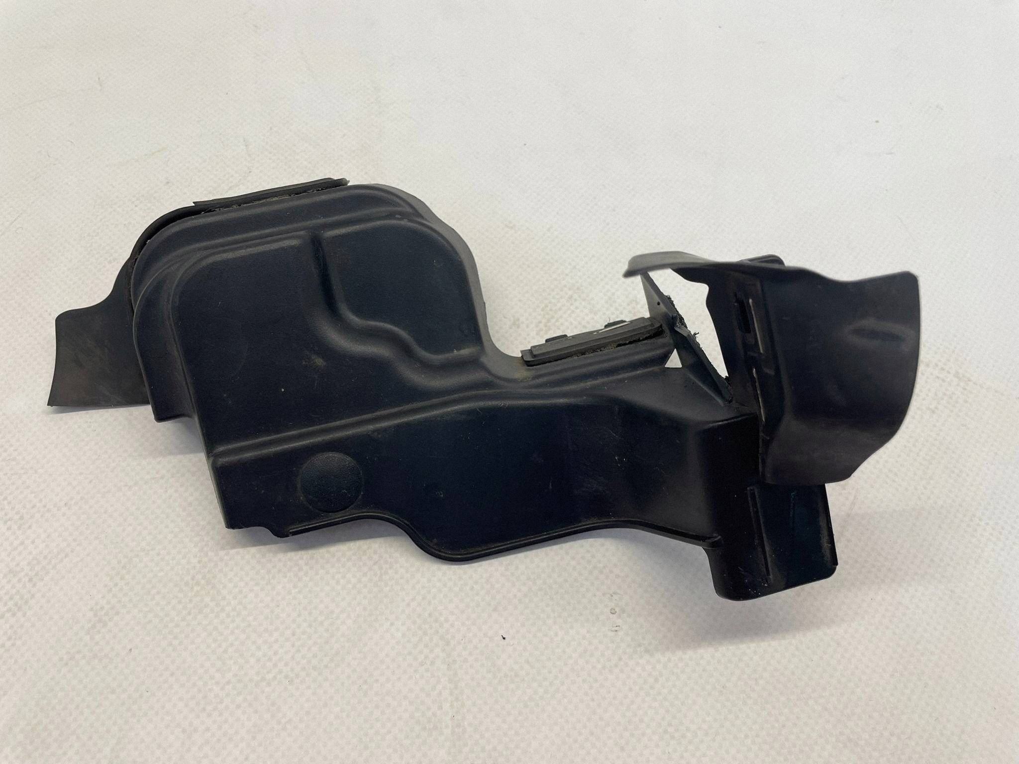 allegro-ca8721d05de6ad75d41c6a09 AURIS II ZAKOŃCZENIE ZAŚLPKA OSŁONA PODSZYBIA LEWE PLASTIK 53826-02041 - obrazek 1