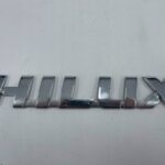 TOYOTA HILUX NAPIS LOGO EMBLEMAT ZNACZEK