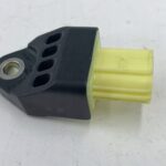 PRIUS III CZUJNIK UDERZENIOWY AIRBAG 4 PIN A9 89831-75010