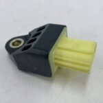 PRIUS III CZUJNIK UDERZENIOWY AIRBAG 4 PIN A9 89831-75010