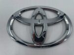 TOYOTA NAPIS LOGO EMBLEMAT ZNACZEK