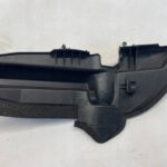 PRIUS III KIEROWNICA KANAŁ POWIETRZA CHŁODNICY PRAWA 53293-47040