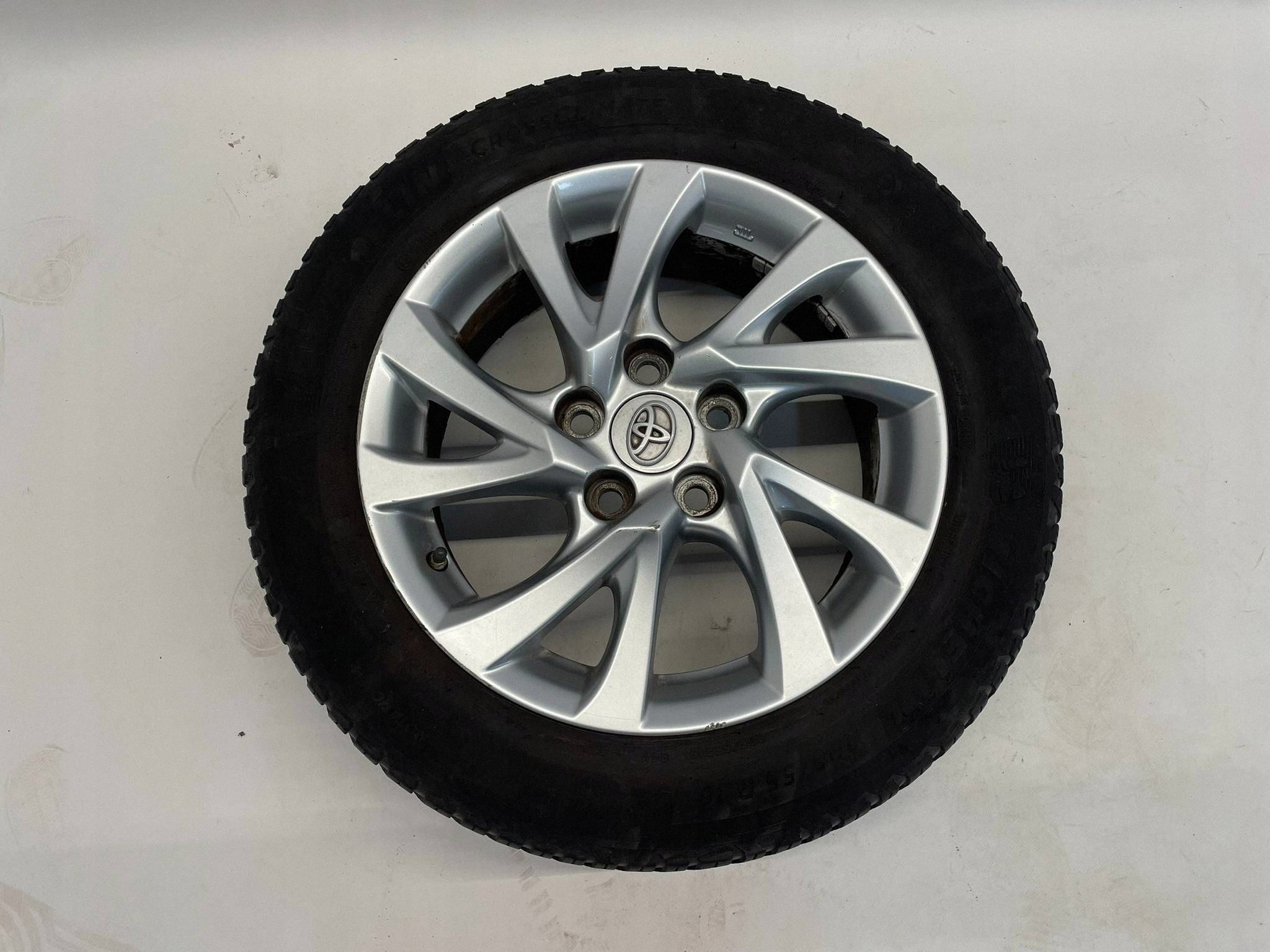 allegro-f4c1859ea3a6bad68eecb86d TOYOTA AURIS KOŁO FELGA ALUMINIOWA OPONA CZUJNIK CIŚNIENIA 6,5J 205/55R16 2 - obrazek 1