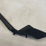 RAV4 V ZAKOŃCZENIE PODSZYBIA LISTEWKA LISTWA SZYBY PRAWA 53866-42031