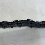 YARIS CROSS ŚLIZG ZDERZAKA TYLNEGO TYLNY PRAWY TYŁ 52575-0D470