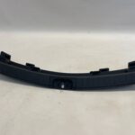 COROLLA E21 KOMBI OSŁONA PASA TYLNEGO PROGU BAGAŻNIKA CZARNA 64716-02180