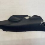 COROLLA E21 KOMBI OSŁONA SŁUPKA PASA BOCZNA KANAPY PRAWA 62551-02730