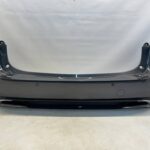 COROLLA E21 LIFT KOMBI ZDERZAK TYLNY TYŁ KOMPLETNY 4xPDC 1G3