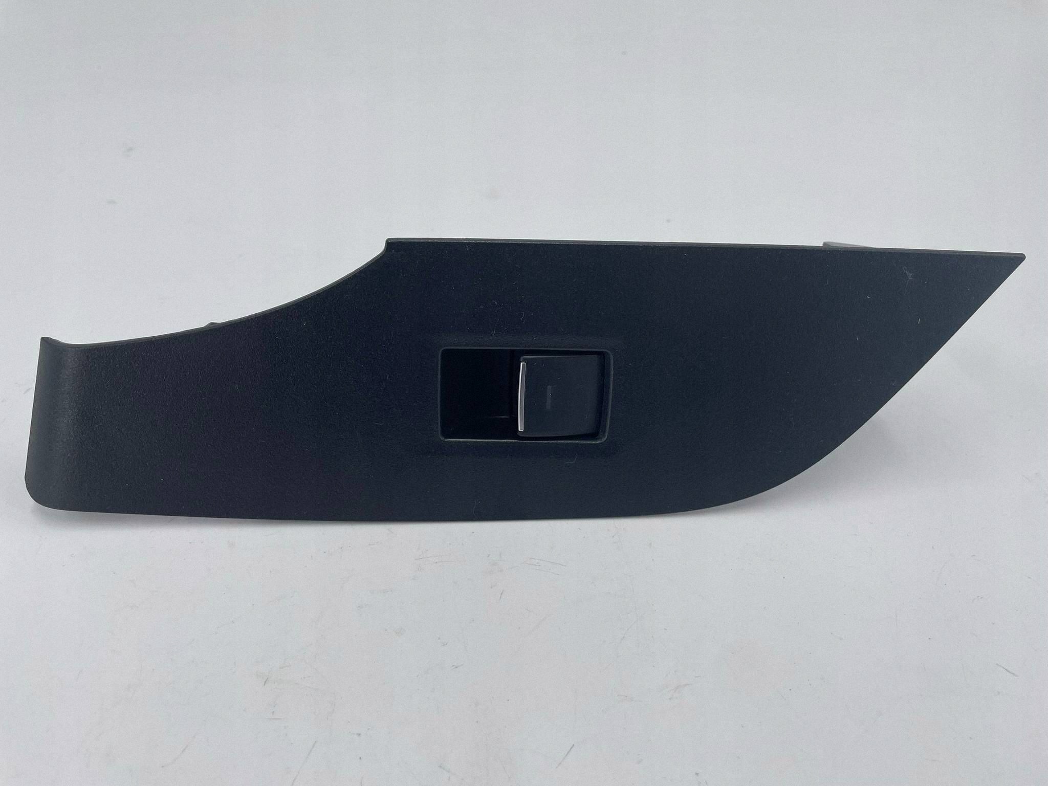 allegro-431472871324f5215e227331 RAV4 V PRZYCISK PRZEŁĄCZNIK OTWIERANIA SZYBY TYLNY LEWY TYŁ 74272-42110 - obrazek 1