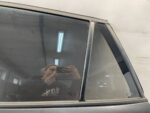 COROLLA E21 KOMBI DRZWI TYLNE LEWY TYŁ KOMPLETNE 209 DOŁEK - obrazek 3