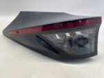 YARIS CROSS LAMPA TYLNA LEWA LEWY TYŁ KOMPLETNA LED