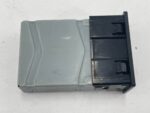RAV4 V GNIAZDO ZŁĄCZE USB 85532-60040 - obrazek 3