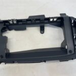 YARIS IV CROSS RAMKA MOCOWANIE STELAŻ SCHOWKA PASAŻERA DESKI ROZDZIELCZEJ