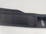 RAV4 V OSŁONA PASA TYLNEGO PROGU BAGAŻNIKA 58387-42130 58387-42090 - obrazek 4