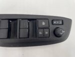 YARIS CROSS PRZYCISK PRZEŁĄCZNIK PRZEDNI LEWY PRZÓD 84040-02550 - obrazek 3