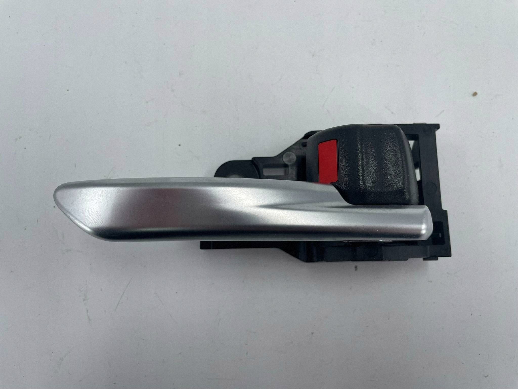 allegro-e404e52a5cf9021c2d46da1b RAV4 V KLAMKA WEWNĘTRZNA DRZWI PRAWYCH PRAWA 69273-33060 - obrazek 1