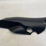 COROLLA E21 KOMBI OSŁONA SŁUPKA PASA BOCZNA KANAPY LEWA 62552-02770