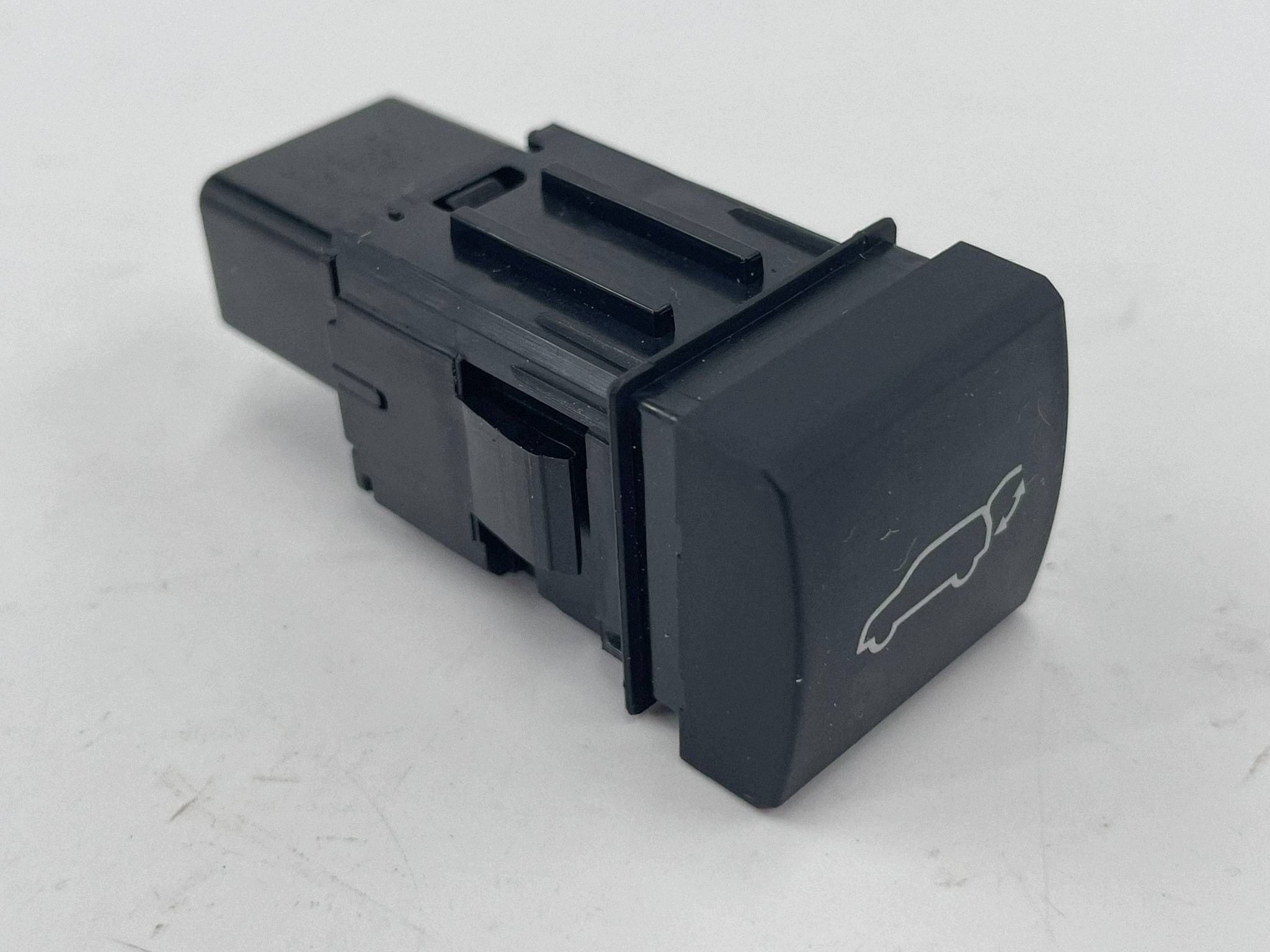 allegro-f036edc01bd8d5531b03acb9 RAV4 V LIFT PRZYCISK PRZEŁĄCZNIK OTWIERANIA ELEKTRYCZNEJ KLAPY BAGAŻNIKA - obrazek 1