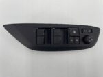 YARIS CROSS PRZYCISK PRZEŁĄCZNIK PRZEDNI LEWY PRZÓD 84040-02550