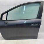 COROLLA E21 SEDAN KOMBI HB DRZWI PRZEDNIE LEWE LEWY PRZÓD KOMPLET 1G3